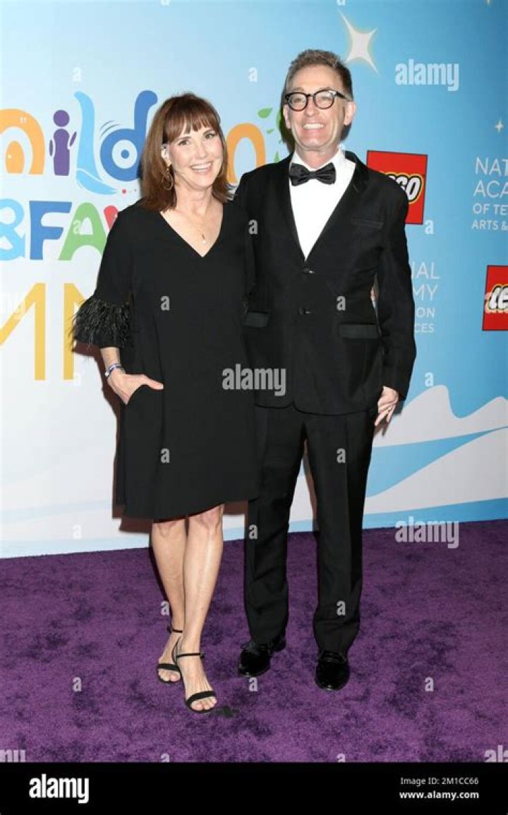 Jill Talley Biography - Facts, Childhood, Family Life & Achievements