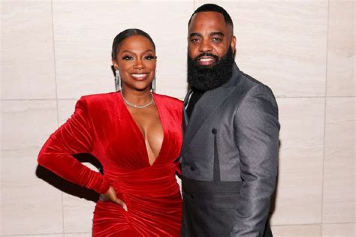 Kandi Burruss Is Enjoying New York Nights With Her Hubby