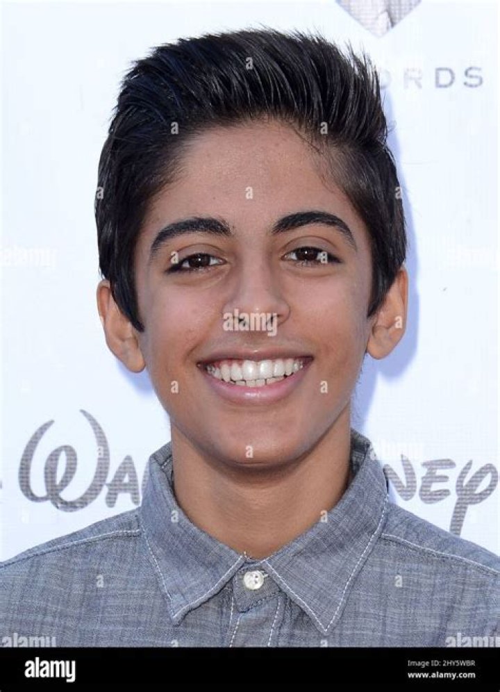 Karan Brar Biography - Facts, Childhood, Family Life & Achievements