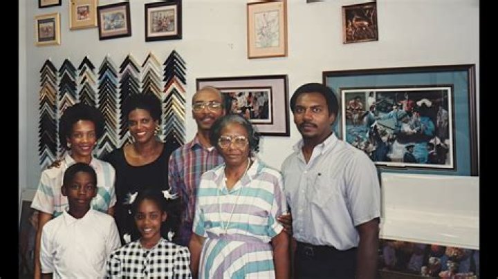 Karlie Redd family, husband, children, parents, siblings