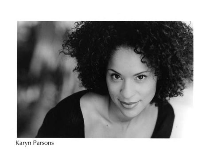 Karyn Parsons Biography - Facts, Childhood, Family Life & Achievements