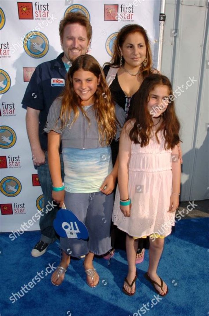 Kathy Najimy family, husband, children, parents, siblings