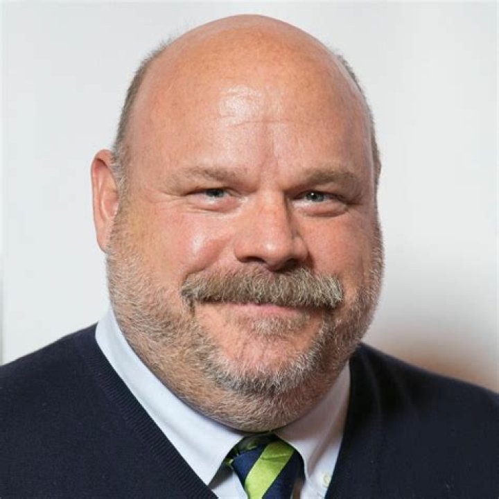 Kevin Chamberlin - Bio, Facts, Family Life of Actor
