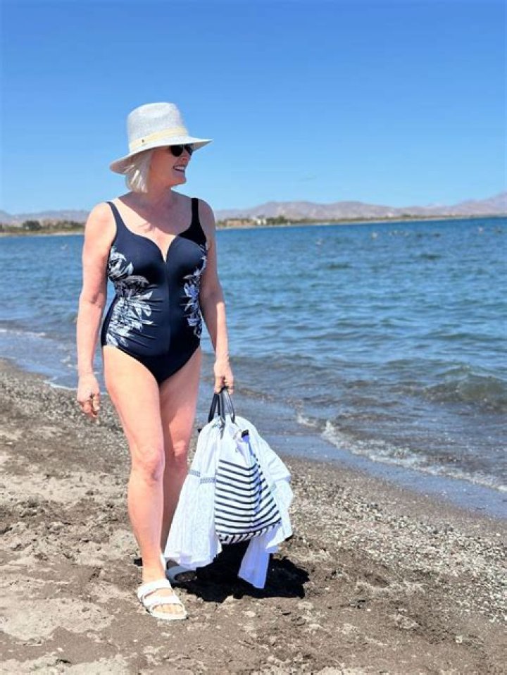 Kinga Rusin in Bathing Suit is "Certainly Not on a Deckchair" — Celebwell