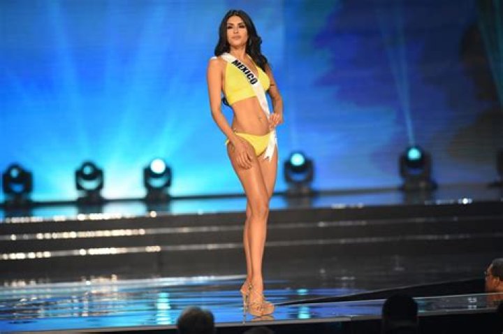 Kristal Silva in Bathing Suit is “Somewhere in the Universe” — Celebwell