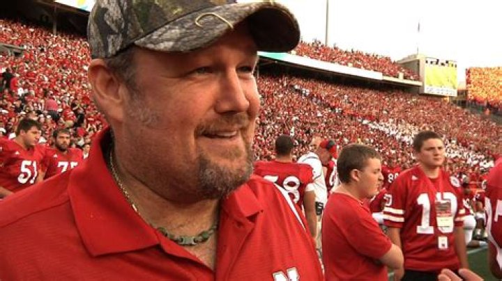 Larry the Cable Guy (Daniel Lawrence Whitney)