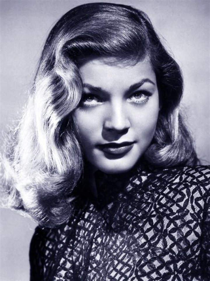 Lauren Bacall Biography - Facts, Childhood, Family Life & Achievements