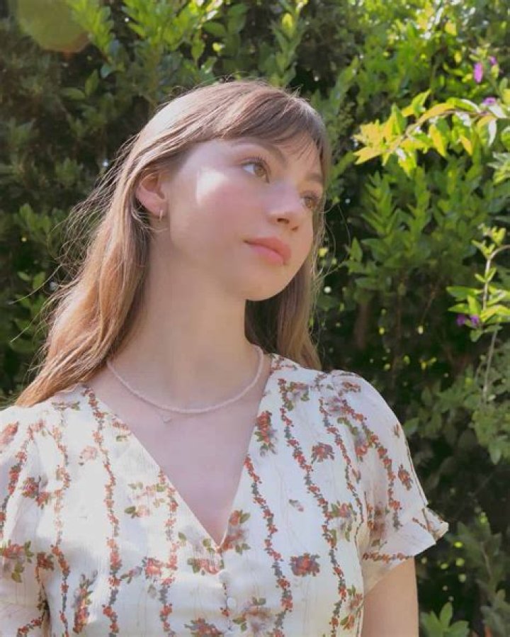 Lauren Lindsey Donzis Biography - Facts, Childhood, Family Life & Achievements