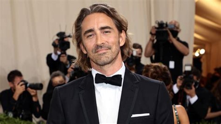 Lee Pace is off the market, and fans can’t hide their feels