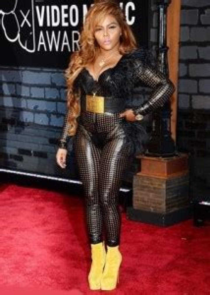 Lil Kim Body Measurements Bra Size Height Weight Shoe Vital Stats Facts