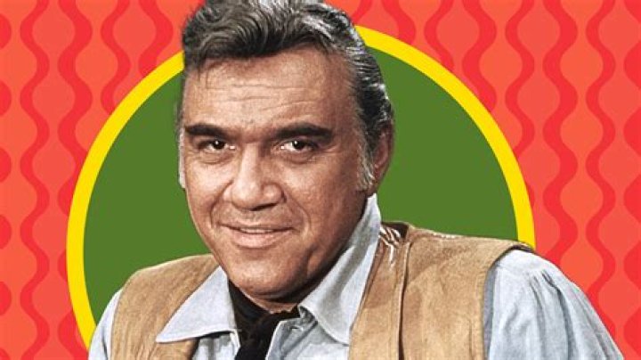 Lorne Greene Biography - Facts, Childhood, Family Life & Achievements