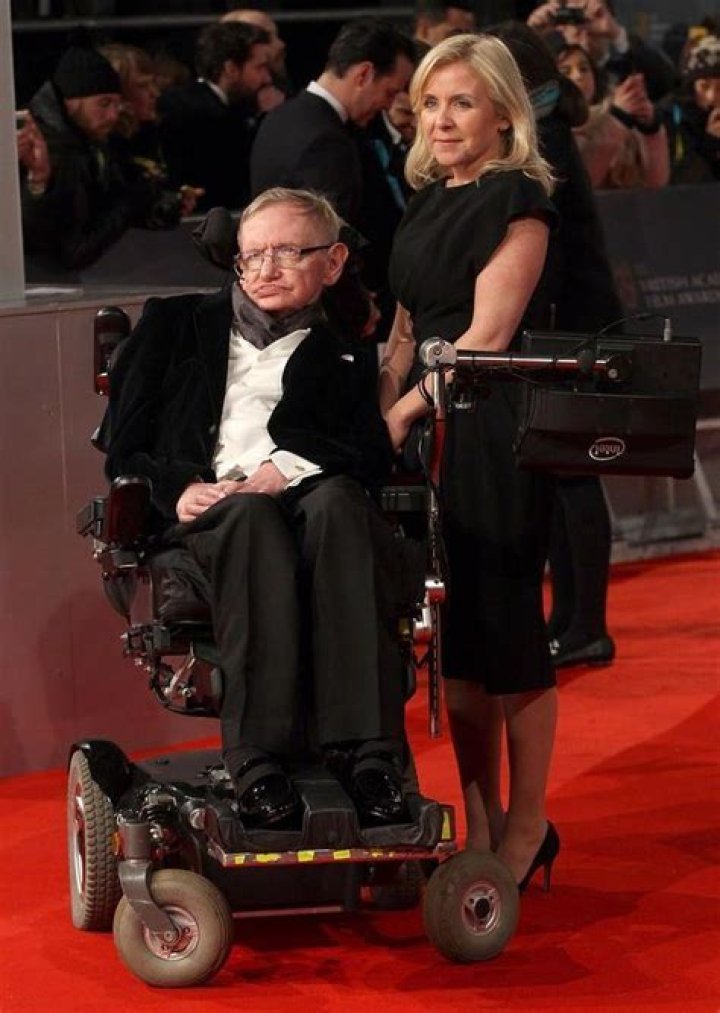 Lucy Hawking Biography - Facts, Childhood, Family Life & Achievements