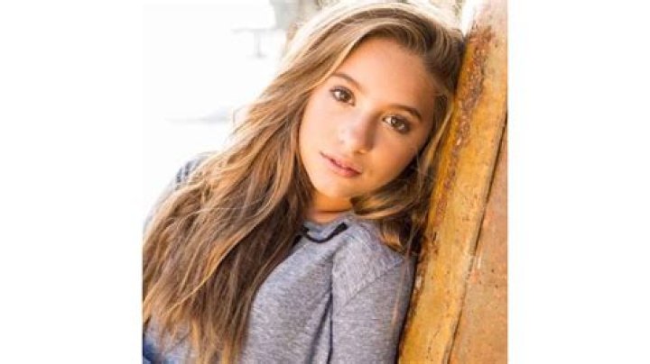 Mackenzie Ziegler Biography - Facts, Childhood, Family Life & Achievements
