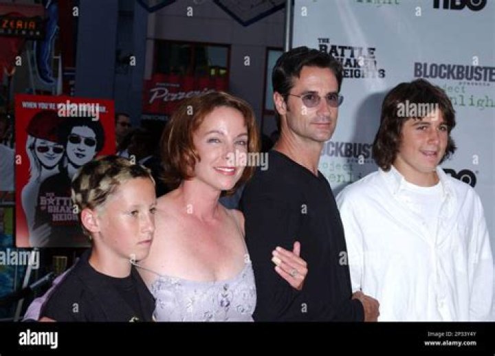 Maeve Quinlan family, husband, children, parents, siblings