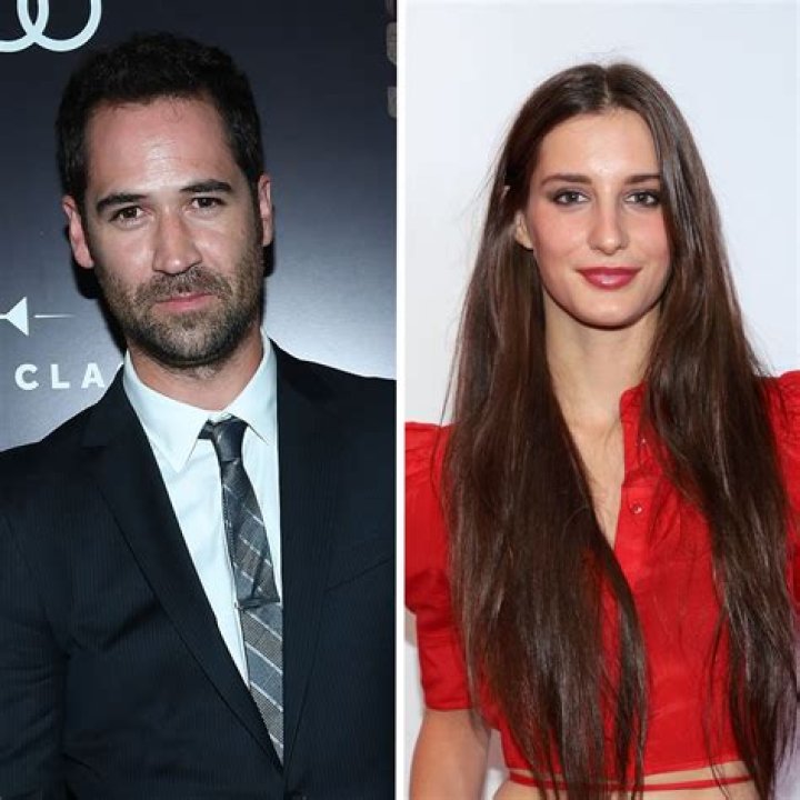 Manuel Garcia-Rulfo family, wife, children, parents, siblings