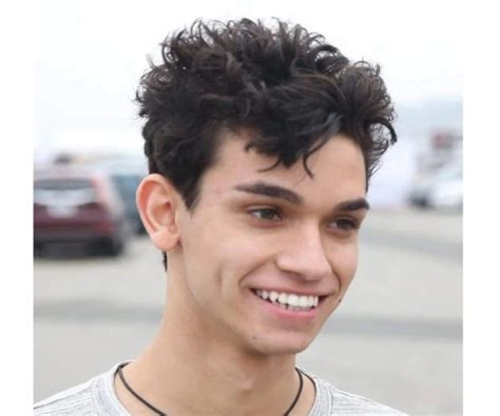 Marcus Dobre - Bio, Facts, Family Life of YouTuber