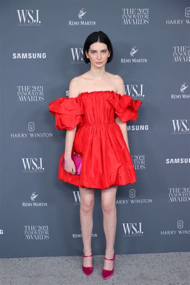 Meadow Walker in Bathing Suit Says "Lalalala" — Celebwell