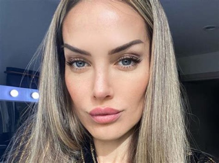 Mercedes Villador in Bathing Suit is "Hermosa"  — Celebwell