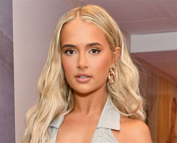 Molly-Mae Hague In Bathing Suit Says “Tulum You’re Magic” — Celebwell