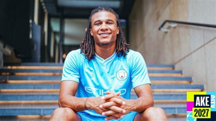 Nathan Aké Bio, age, nationality, height, family, career goals, club, salary, net worth