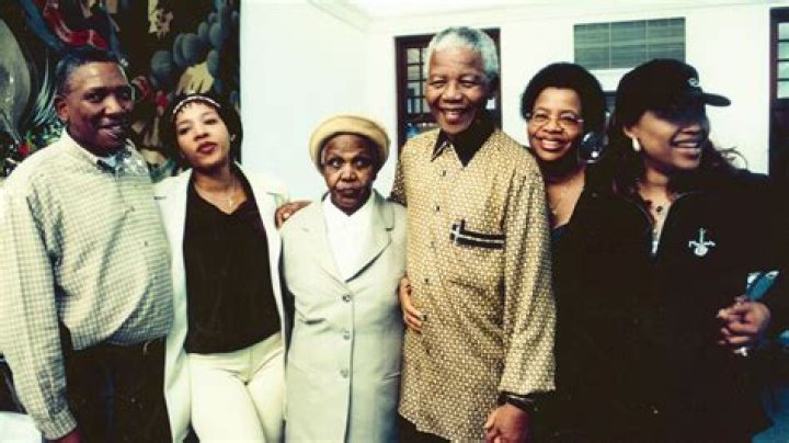 Nelson Mandela family, wife, children, parents, siblings