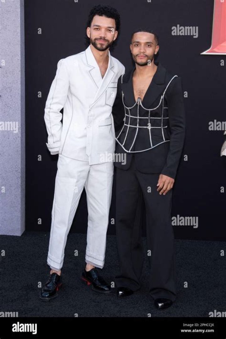 Nicholas Ashe Wiki (Justice Smith’s Boyfriend), Age, Height, Weight, Net Worth & More