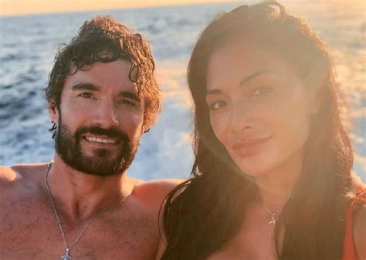 Nicole Scherzinger Shows Off Her Flawless Curves As She Continues To Vacation With Thom Evans