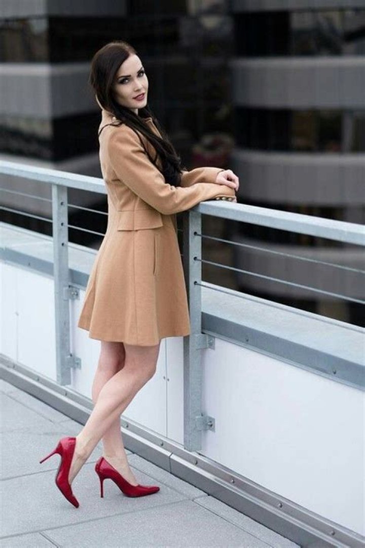 Niece Waidhofer – Bio, Facts, Family Life of Model & Instagram Star