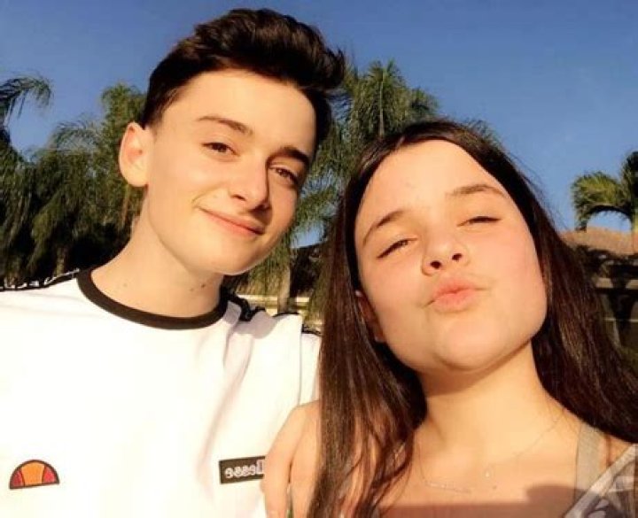 Noah Schnapp siblings: Meet sister Chloe Schnapp