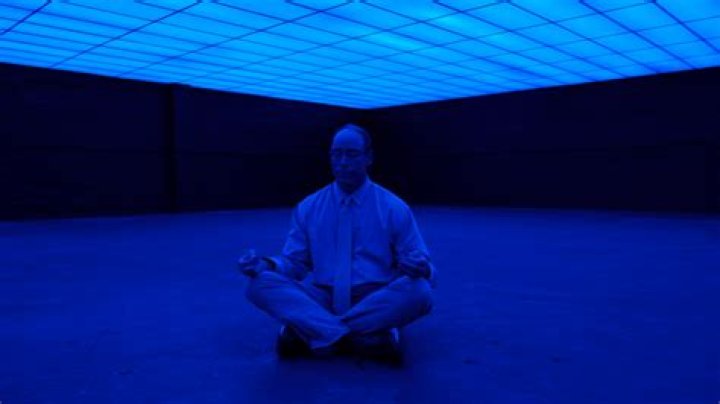 Now that aliens are real, I watched the worst UFO documentary on Prime Video to get ready