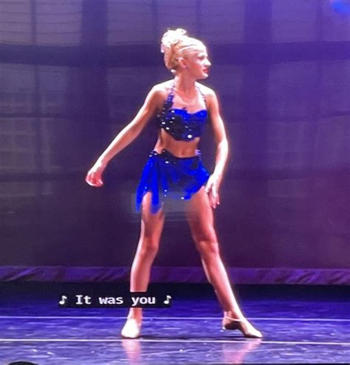 Paige Mackenzie Hyland – Bio, Facts, Family Life of Dancer & Model