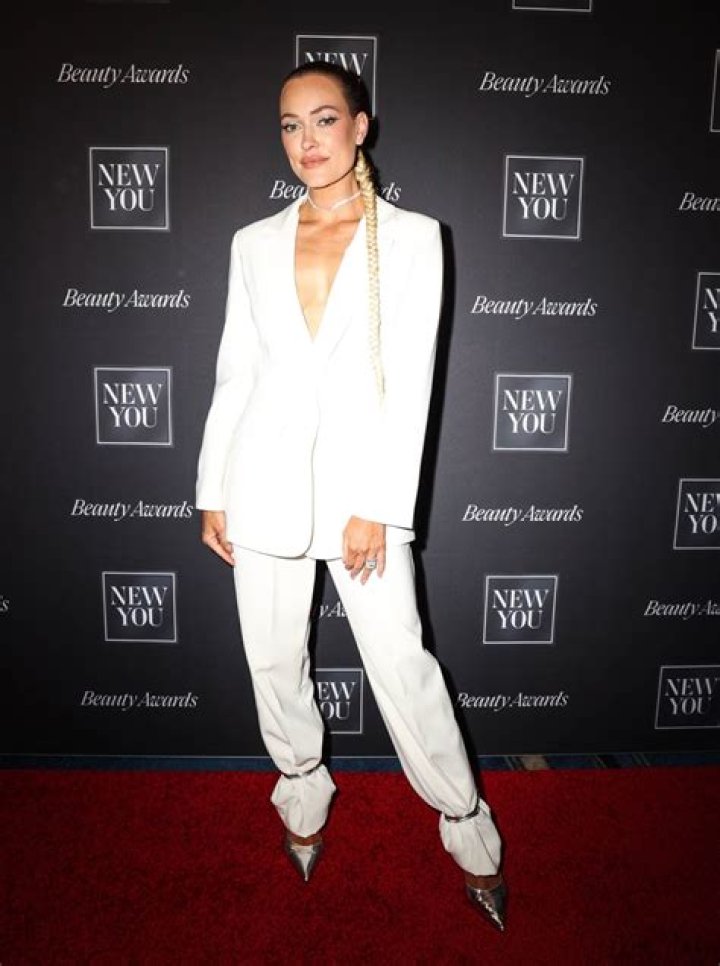 Peta Murgatroyd in Bathing Suit is in "Paradise With My Baby" — Celebwell