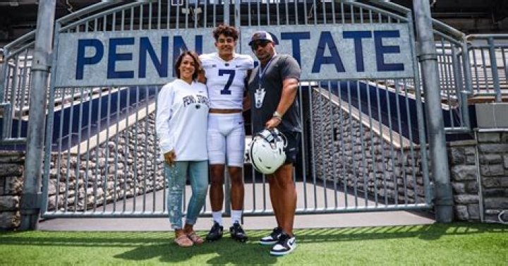 Peter Gonzalez family: Girlfriend, children, parents, siblings