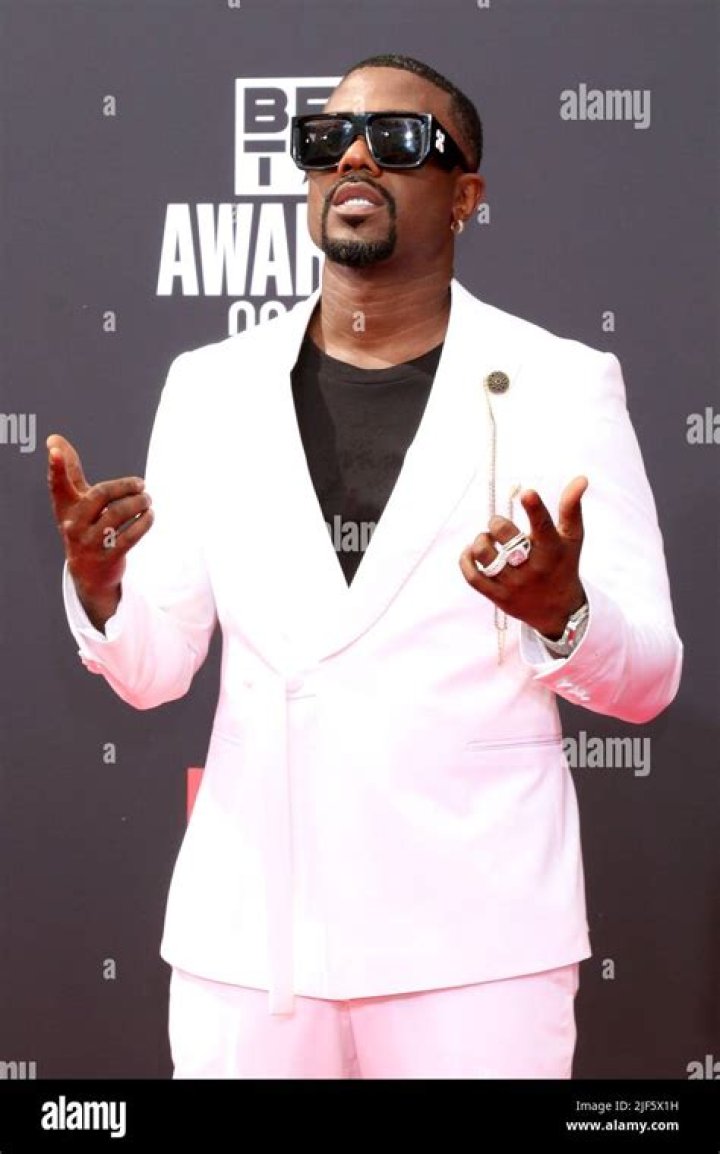 Ray J Biography - Facts, Childhood, Family Life & Achievements of Singer