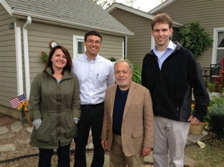 Robert Reich family, wife, children, parents, siblings