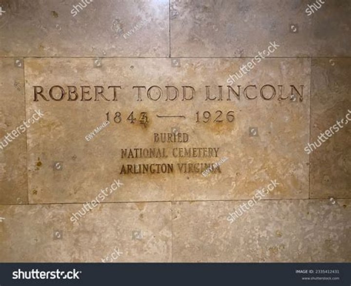 Robert Todd Lincoln Biography - Facts, Childhood, Family Life & Achievements