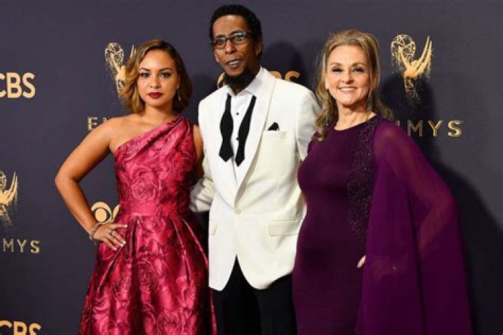 Ron Cephas Jones Biography - Facts, Childhood, Family Life & Achievements