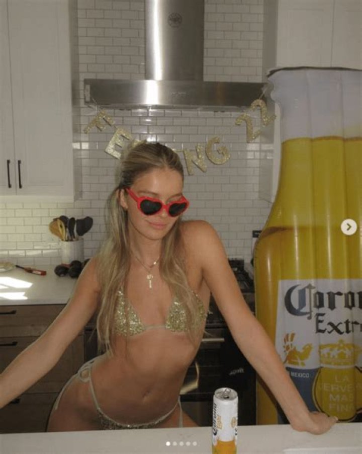 SI Swimsuit Model Ellie Thumann Shares Swimsuit Photo "Feeling 22"