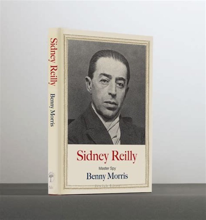 Sidney Reilly Biography - Childhood, Life Achievements & Timeline