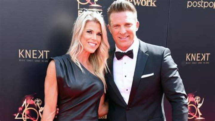 Soap opera star Steve Burton separates from pregnant wife, says the child isn’t his