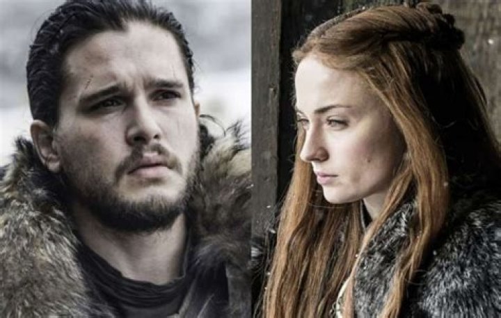 Sophie Turner Claims She Doesn’t Care That Kit Harington Made More Money Than Her On GOT