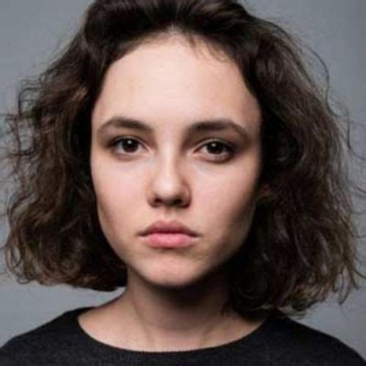 Stasya Miloslavskaya Wiki, Age, Height, Boyfriend & Net Worth