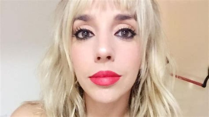 Tamara Pettinato in Bathing Suit Asks "Which is Better?" — Celebwell