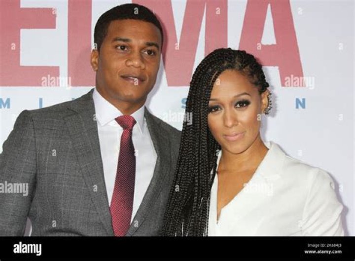 Tamera Mowry Biography - Facts, Childhood, Family Life & Achievements