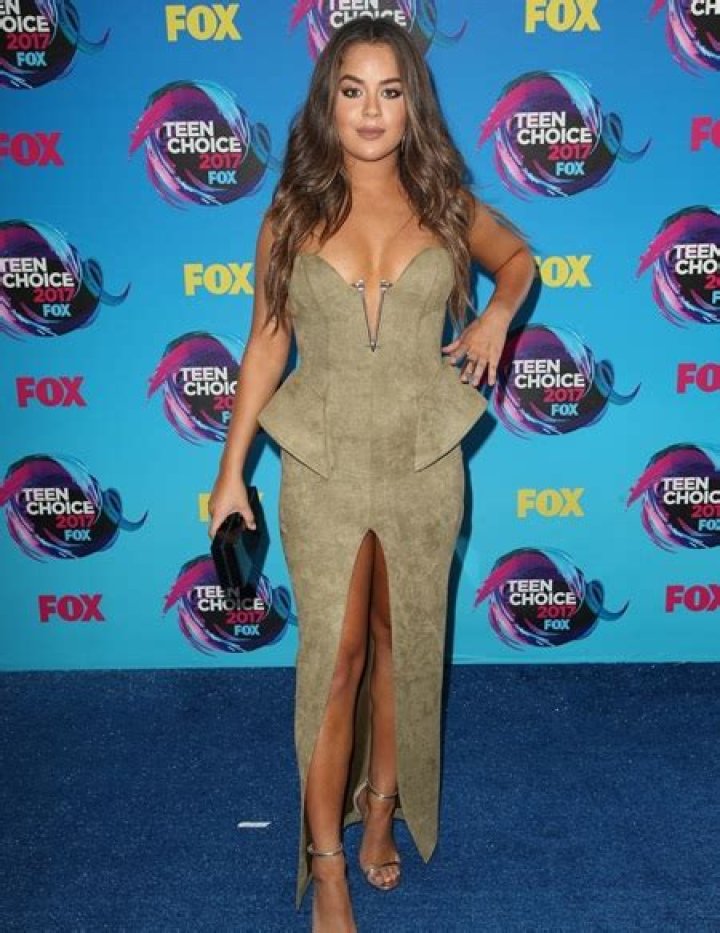 Tessa Brooks Measurements Height Weight Bra Size Body Stats Facts