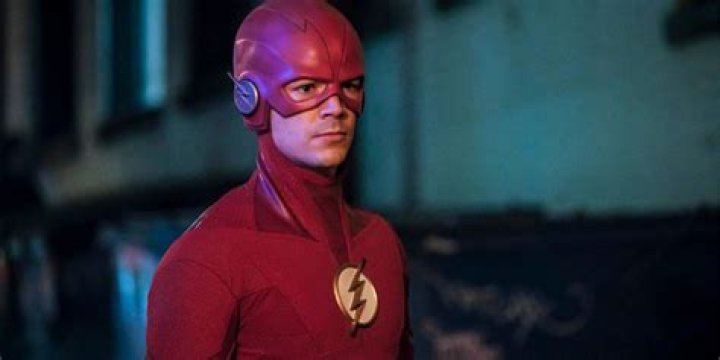 The Flash Season 5 Set Pics Reveal Nora’s Costume And A New Villain