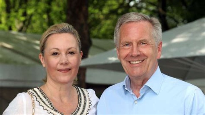 Tina Brown parents: George H. Brown, Bettina Iris Mary Kohr