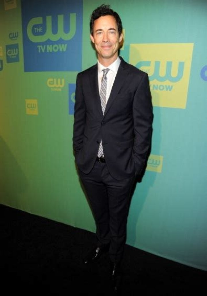 Tom Cavanagh Height Weight Age Body Measurements Facts Ethnicity