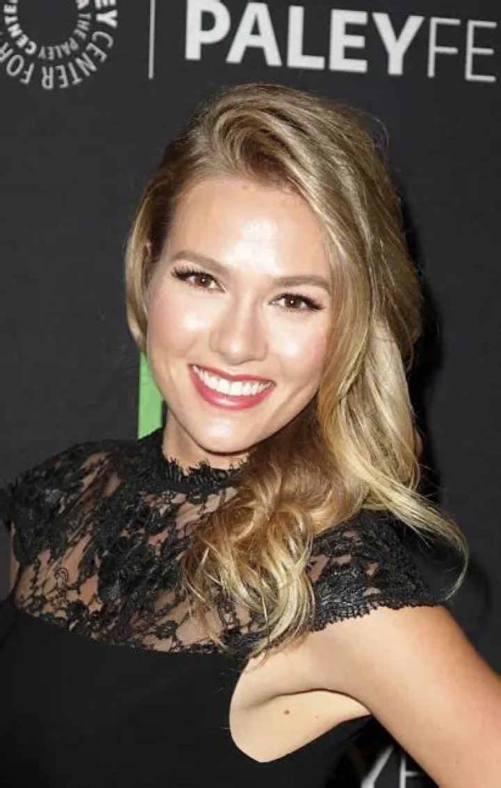 Tori Anderson Bra Size, Age, Weight, Height, Measurements