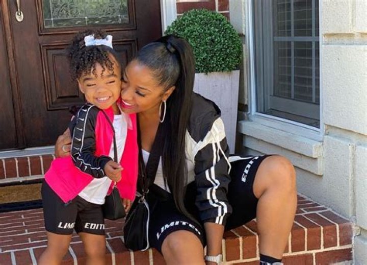 Toya Johnson Visited The Zoo With Baby Girl, Reign Rushing